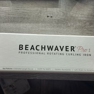 Beachwaver Pro 1 Curling Iron - White